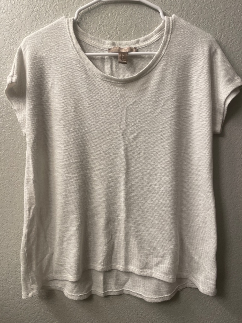 Forever 21 Cream Short Sleeve Knit Top